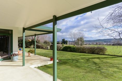 Photo of property in 400 Porangahau Road, Waipukurau, 4282