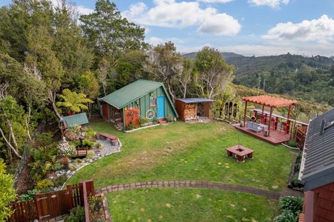 Photo of property in 108 Avro Road, Blue Mountains, Upper Hutt, 5371
