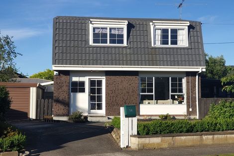 Photo of property in 56f1- Mary Crescent, Elderslea, Upper Hutt, 5018