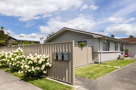 Photo of property in 1a Forward Street, Greenmeadows, Napier, 4112