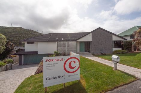 Photo of property in 6 Myers Grove, Churton Park, Wellington, 6037