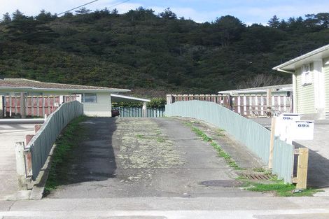 Photo of property in 69b Farmer Crescent, Taita, Lower Hutt, 5011