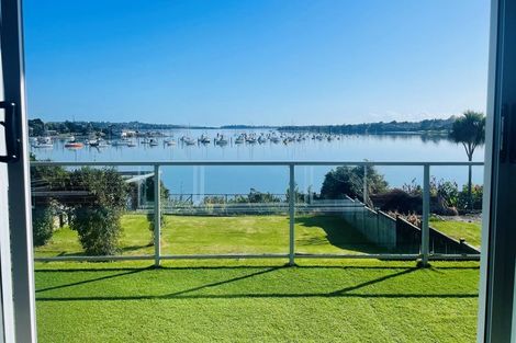 Photo of property in 11 Riverlea Avenue, Pakuranga, Auckland, 2010