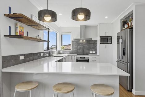 Photo of property in 71 Leeward Drive, Whitby, Porirua, 5024