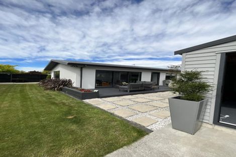 Photo of property in 18 Lamorna Road, Parklands, Christchurch, 8083