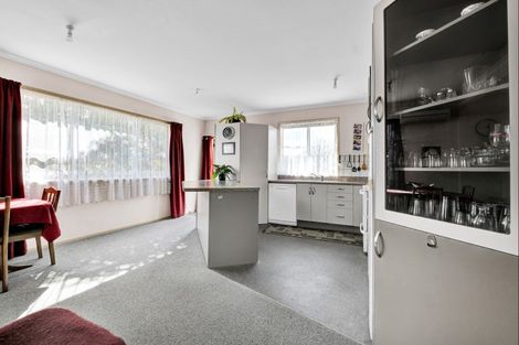 Photo of property in 120 Miranda Street, Stratford, 4332