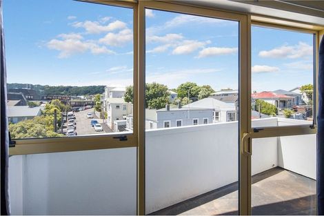 Photo of property in 58 Wallace Street, Mount Cook, Wellington, 6021