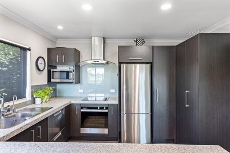 Photo of property in 18 Ko Place, Pyes Pa, Tauranga, 3112