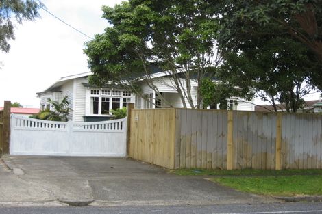Photo of property in 72 Helvetia Road, Pukekohe, 2120