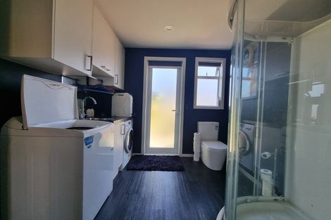 Photo of property in 33 Searells Road, Strowan, Christchurch, 8052