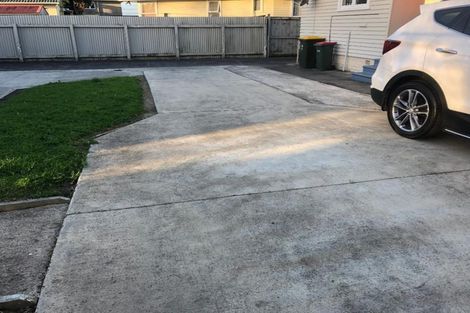 Photo of property in 7 Haddon Street, Mangere East, Auckland, 2024