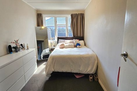 Photo of property in 17 Truman Road, Bryndwr, Christchurch, 8053