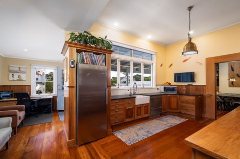 Photo of property in 5 Beresford Street, Russell, 0202