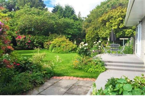 Photo of property in 17 Springhill Street, Avonhead, Christchurch, 8042