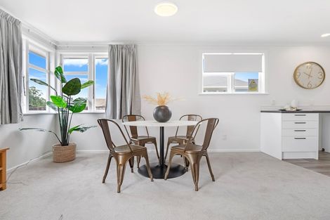 Photo of property in 15 Odette Street, Bader, Hamilton, 3206