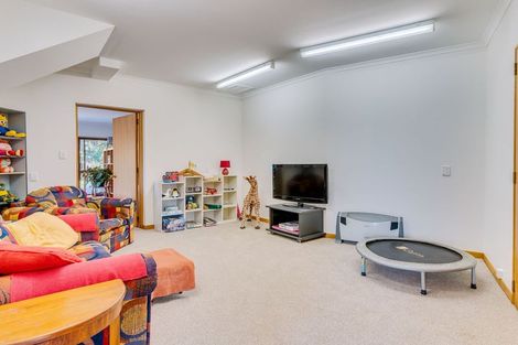 Photo of property in 11 Wanaka Street, Ravensbourne, Dunedin, 9022