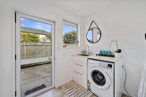 Photo of property in 61 Ruia Street, Gore, 9710