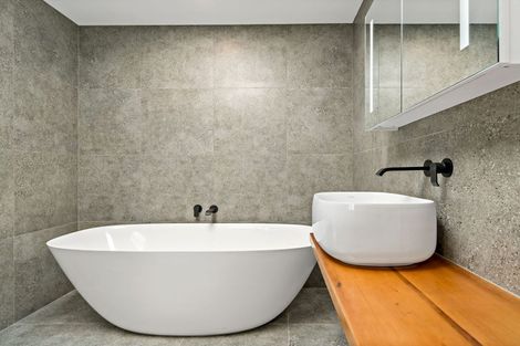 Photo of property in 120a Matipo Road, Te Atatu Peninsula, Auckland, 0610