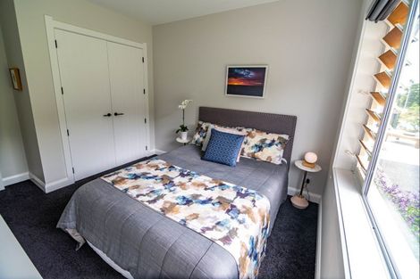 Photo of property in 16 Taruna Place, Havelock North, 4130