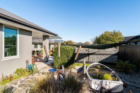 Photo of property in 10 Harold Place, Stoke, Nelson, 7011