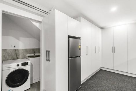 Photo of property in 8b Lynette Place, Mangere, Auckland, 2022