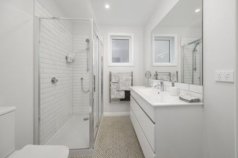 Photo of property in 17b West Avenue, Saint Clair, Dunedin, 9012