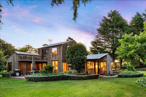 Photo of property in 16 Miller Street, Otane, 4202