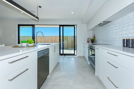 Photo of property in 10 Monarch Drive, Rolleston, 7614