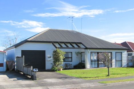 Photo of property in 5a Flemington Place, Nawton, Hamilton, 3200