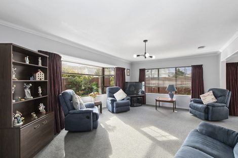 Photo of property in 7b Foster Street, Taita, Lower Hutt, 5011