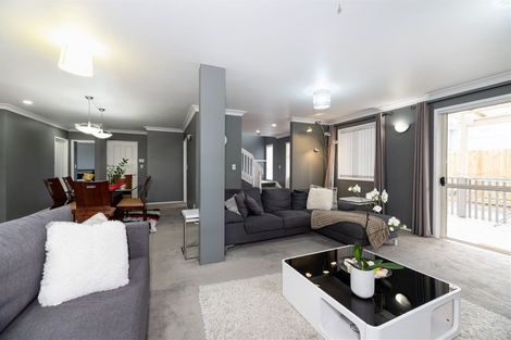 Photo of property in 137 Te Atatu Road, Te Atatu South, Auckland, 0610