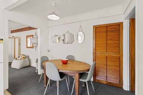 Photo of property in 5a Price Street, Westown, New Plymouth, 4310