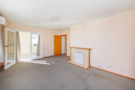 Photo of property in 35 Coventry Street, Highbury, Palmerston North, 4412