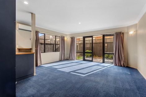 Photo of property in 2/67 Brockworth Place, Riccarton, Christchurch, 8011