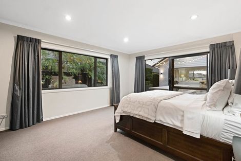 Photo of property in 202 Saint James Drive, Huntington, Hamilton, 3210