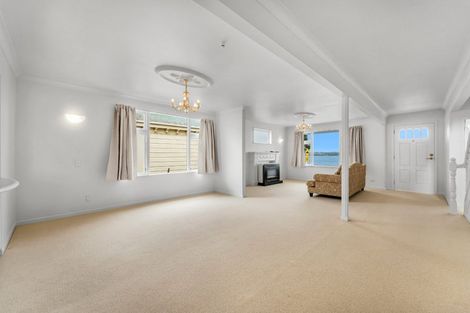Photo of property in 29 Queens Parade, Devonport, Auckland, 0624