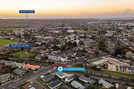 Photo of property in 12a Sturges Road, Henderson, Auckland, 0612