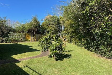 Photo of property in 6 Nea Place, Hillcrest, Auckland, 0627