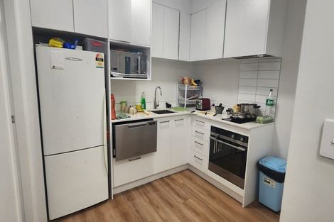 Photo of property in 2a/1 Gibbons Street, Upper Hutt, 5018