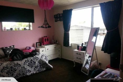 Photo of property in 71 Johns Road, Rangiora, 7400