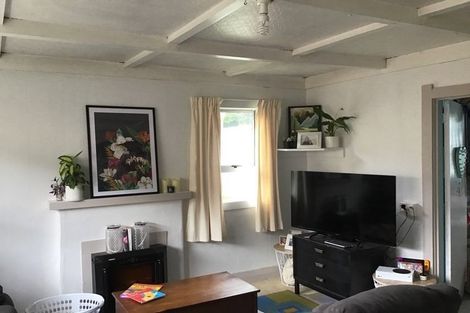 Photo of property in 1 May Street, Mount Maunganui, 3116
