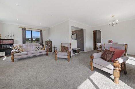 Photo of property in 35 Clivedene Street, Matua, Tauranga, 3110