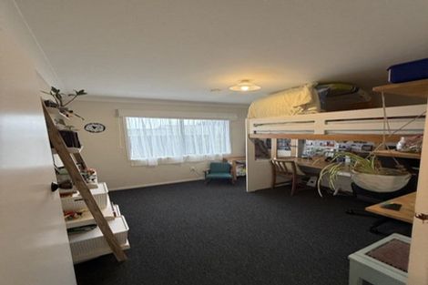 Photo of property in 1/20 Mandeville Crescent, Grenada Village, Wellington, 6037