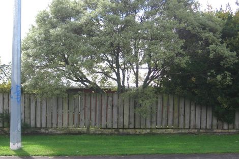 Photo of property in 129 Solar Road, Glen Eden, Auckland, 0602