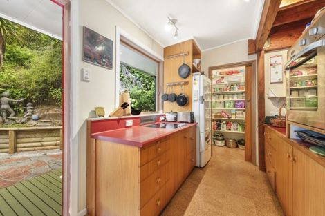 Photo of property in 63 Wyndham Road, Pinehaven, Upper Hutt, 5019