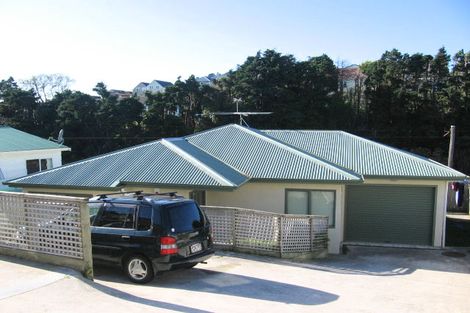 Photo of property in 99u2- Moorefield Road, Johnsonville, Wellington, 6037