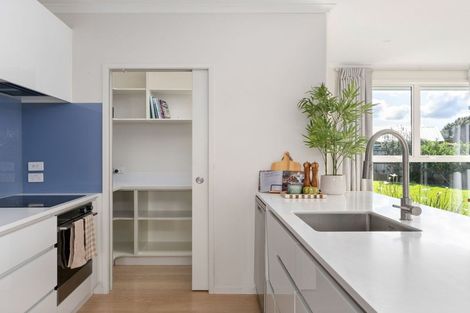 Photo of property in 6 Hamilton Drive, Wainui, Gisborne, 4010