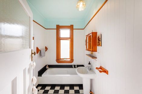 Photo of property in 47 Station Road, Marton, 4710