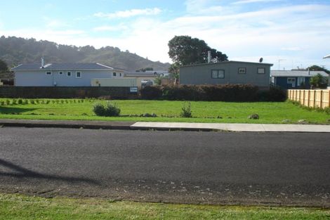 Photo of property in 8 Scarborough Road, Waihi Beach, 3611