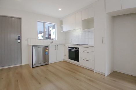 Photo of property in 10 Ngae Place, Mangere East, Auckland, 2024